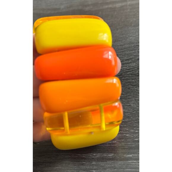 Vintage 1960s Orange Yellow Lucite 2" Wide Stretchy Bangle Bracelet - Picture 7 of 7
